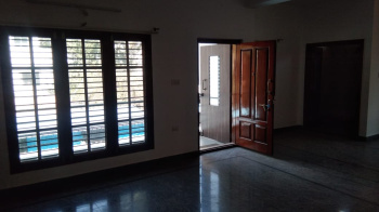 3 BHK Flats & Apartments for Rent in HRBR Layout, Bangalore (2000 Sq.ft.)
