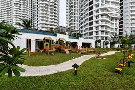 3 BHK Flats & Apartments for Sale in Marine Drive, Ernakulam (3000 Sq.ft.)
