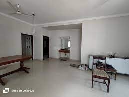 3 BHK Flats & Apartments for Rent in Babusa Palya, Bangalore (1350 Sq.ft.)