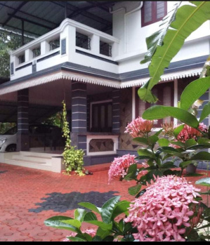 3 BHK Individual Houses for Sale in M G Road, Thrissur (1500 Sq.ft.)