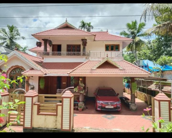 3 BHK Individual Houses for Sale in Wadakkanchery, Thrissur (2000 Sq.ft.)