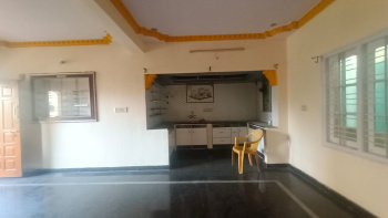 Flats & Apartments for Rent in HRBR Layout, Bangalore (1500 Sq.ft.)