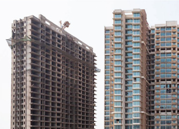 Flats & Apartments for Sale in Thanisandra, Bangalore (1550 Sq.ft.)