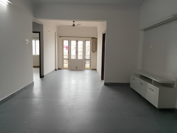 2 BHK Flats & Apartments for Rent in Thanisandra, Bangalore (1000 Sq.ft.)