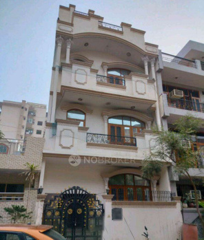 Commercial Shops for Sale in Kalyan Nagar, Bangalore (30000 Sq.ft.)