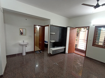 3 BHK Flats & Apartments for Rent in Hennur Road, Bangalore (1636 Sq.ft.)