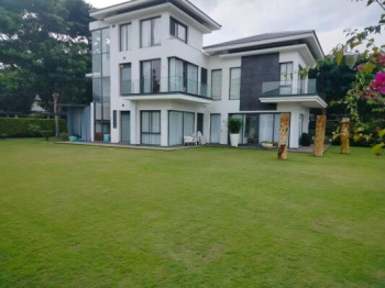 Villa for Sale in Nandi Hills, Bangalore (9905 Sq.ft.)