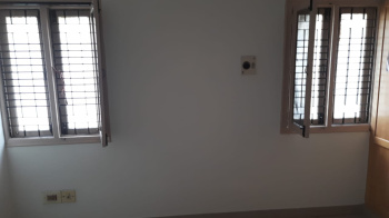 Flats & Apartments for Rent in Kalyan Nagar, Bangalore (1100 Sq.ft.)