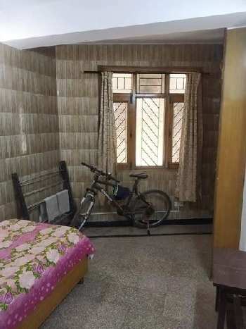 2 BHK Flats & Apartments for Sale in Navbhahar, Shimla (850 Sq.ft.)