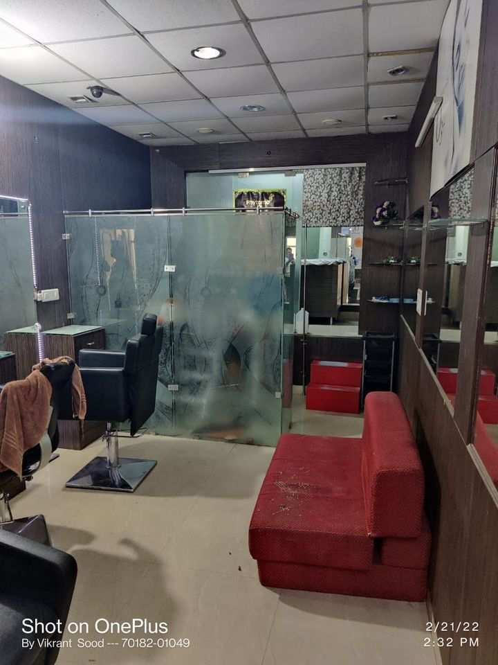 800 Sq.ft. Business Center for Sale in Kharar, Mohali