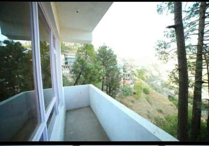 2 BHK Flats & Apartments for Sale in Panthaghati, Shimla (700 Sq.ft.)