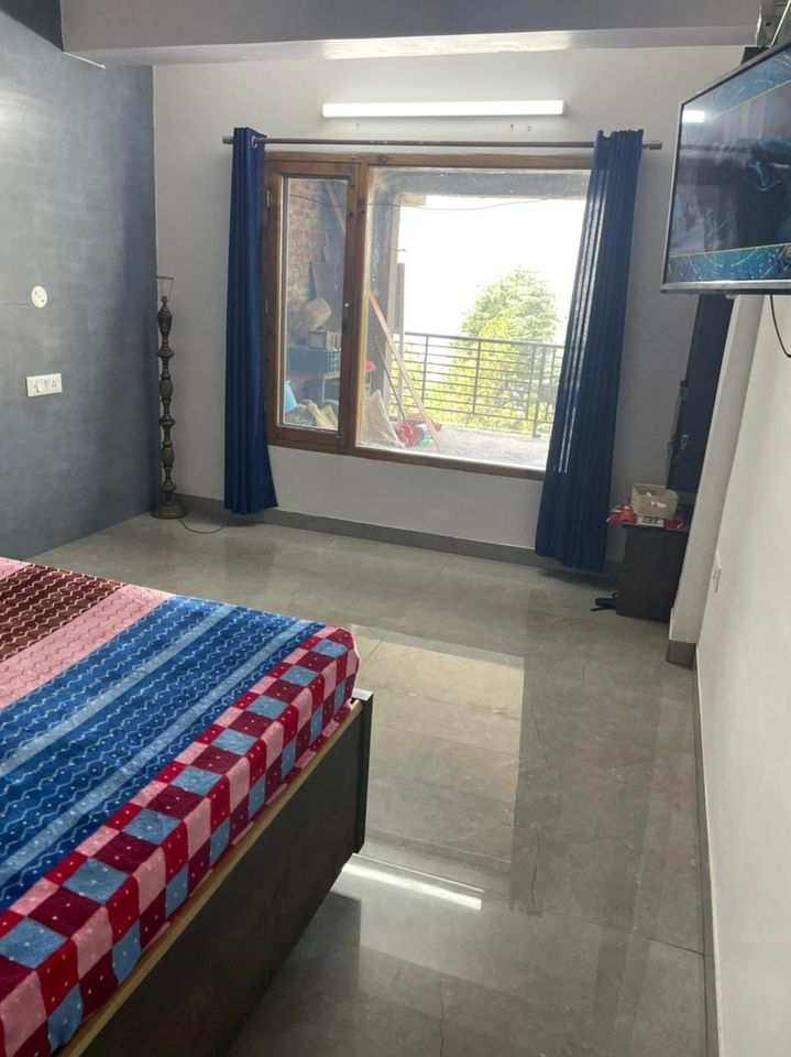 3 BHK Flats & Apartments for Sale in Hira Nagar, Shimla (1500 Sq.ft.)