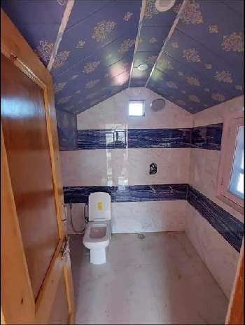 4 BHK Flats & Apartments for Sale in Khalini, Shimla (1600 Sq.ft.)