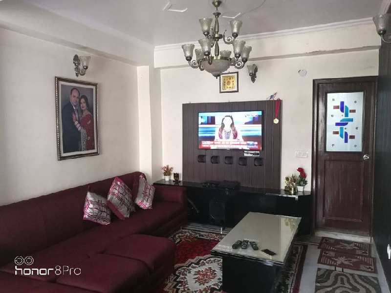 2 BHK Flats & Apartments for Sale in Kachi Ghatti, Shimla (900 Sq.ft.)