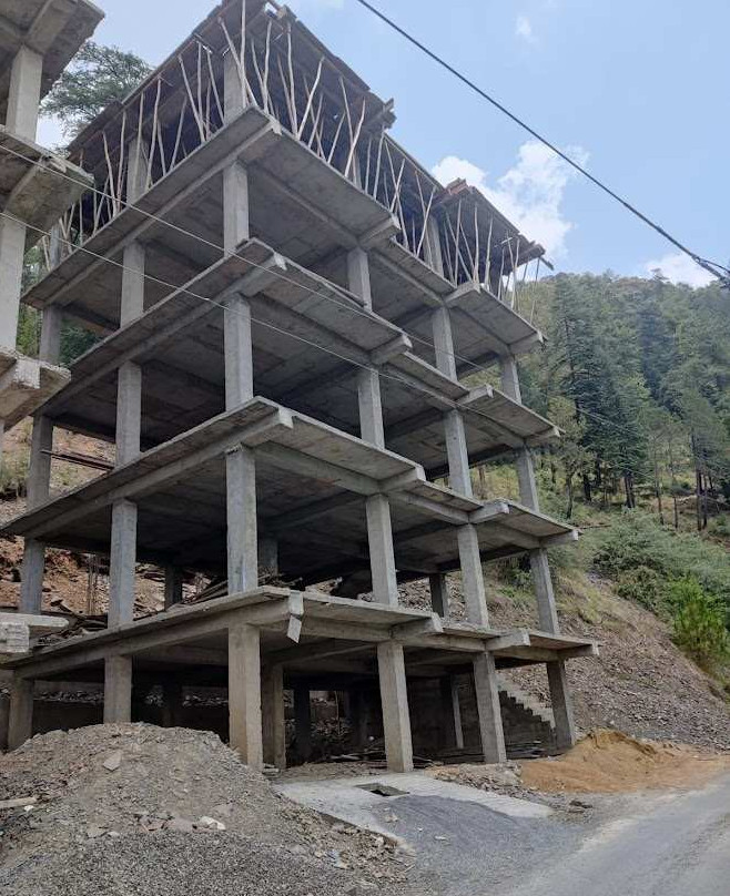 3 BHK Builder Floor for Sale in Circular Road, Shimla (2600 Sq.ft.)