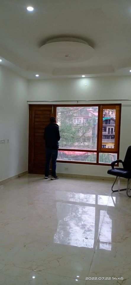 2 BHK Flats & Apartments for Sale in Sankat Mochan, Shimla (850 Sq.ft.)