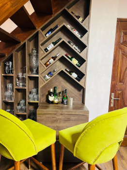 Flats & Apartments for Sale in Summer Hill, Shimla (2800 Sq.ft.)