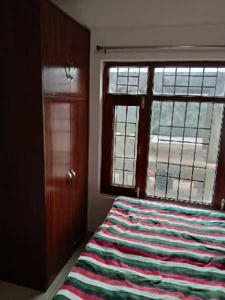 3 BHK Flats & Apartments for Sale in Tutikandi, Shimla (1200 Sq.ft.)