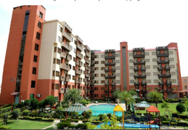1 BHK Flats & Apartments for Sale in Sunrakh Road, Vrindavan (750 Sq.ft.)