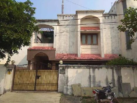 4 BHK Individual Houses / Villas for Sale in Shankar Nagar, Raipur (2400 Sq.ft.)