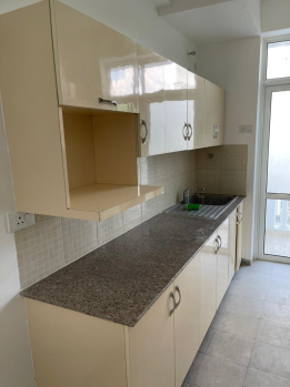 Semi Furnished in R2 Pocket First Floor corner