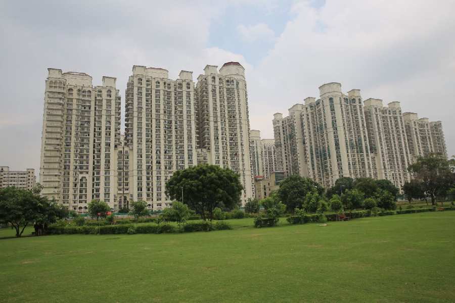 3 BHK Flats & Apartments for Sale in New Moti Nagar, Moti Nagar, Delhi (2300 Sq.ft.)