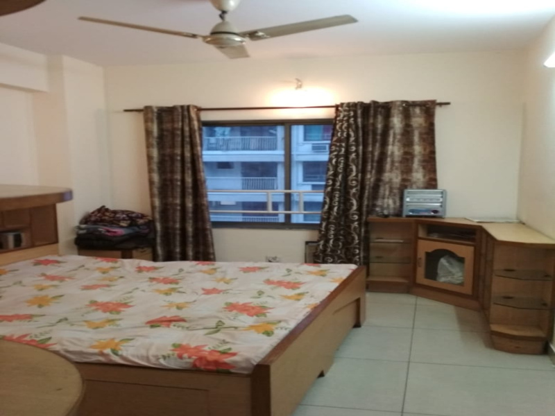 Fully Furnished 2 BHK available for Rent at Ashiana Aangan