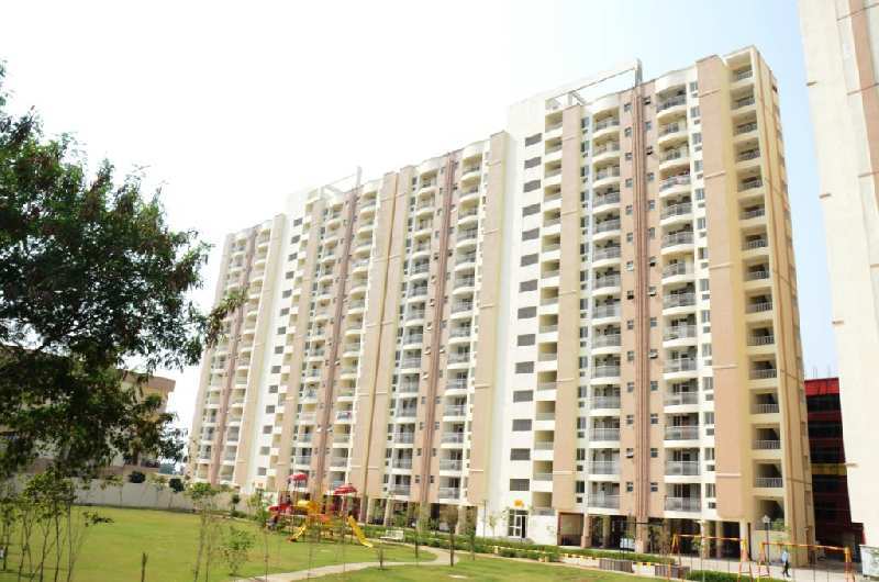 2 BHK Flats & Apartments for Sale in Alwar Bypass Road, Bhiwadi (825 Sq.ft.)