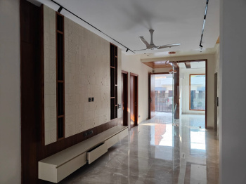 5 bhk house for sale in sector 11