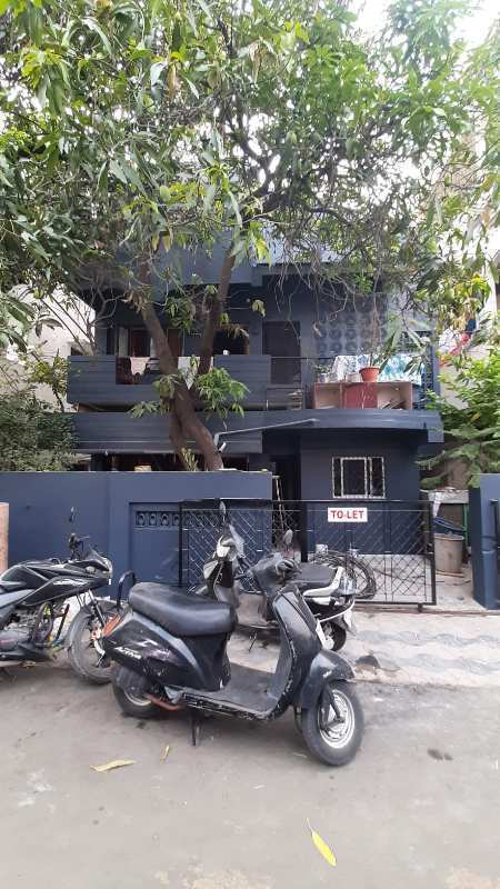 East facing house for sale at Trimurty Nagar