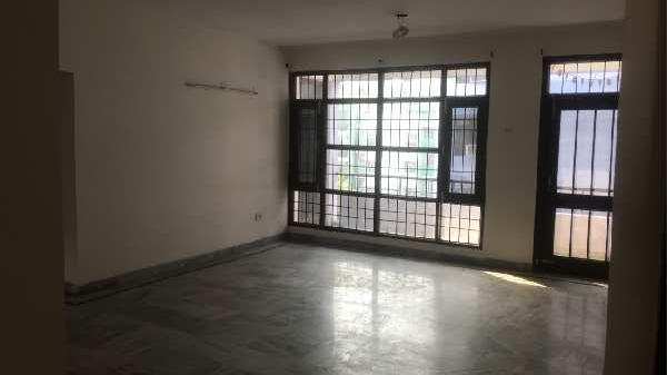 3 bhk spacious flat in mansa devi complex