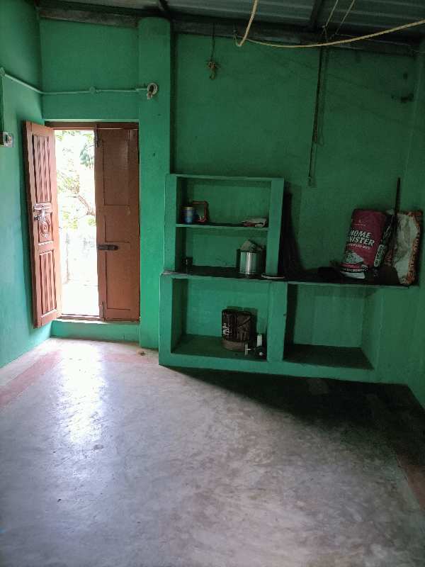 Individual Old House For Sale in Vallam, Thanjavur