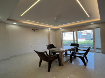 4 BHK Builder Floor for Sale in Sector 49, Gurgaon (360 Sq. Yards)
