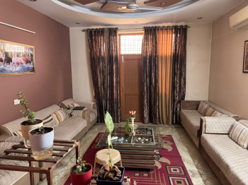 3.5 BHK Floor for rent in N Block Mayfield Garden Sector 51 Sohna Road Gurgaon Haryana India