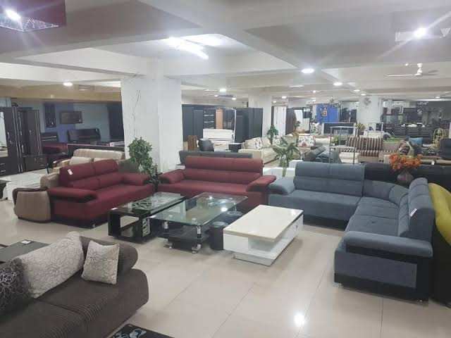 Commercial Showroom for Rent in Furniture Market Kirti Nagar