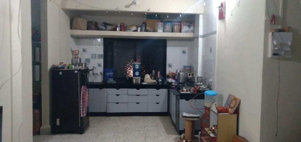 SEMIFURNISHED 2 BHK FLAT FOR SALE AT CHINCHWAD, PUNE