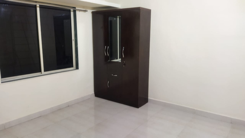 3 BHK SEMIFURNISHED FLAT AVAILABLE ON RENT AT CHINCHWAD, PUNE