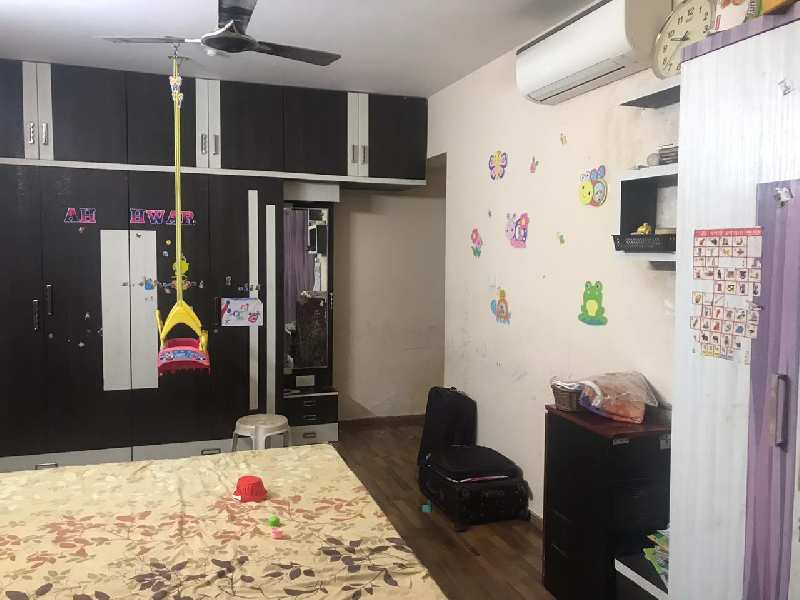 FULLY FURNISHED 2.5 BHK FLAT FOR SALE AT METROPOLITAN, CHINCHWAD