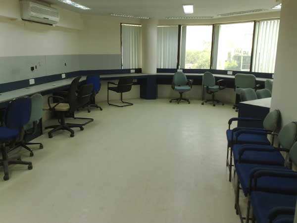 Fully Furnished 1400 Feet Office for Rent