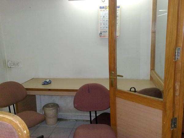 fully furnished Office space in ashram road (530 Sq.ft.)