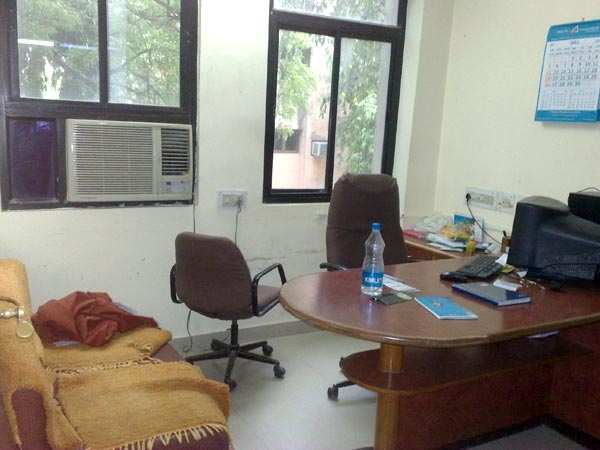 Fully Furnished Office Space in Navrangpura 650