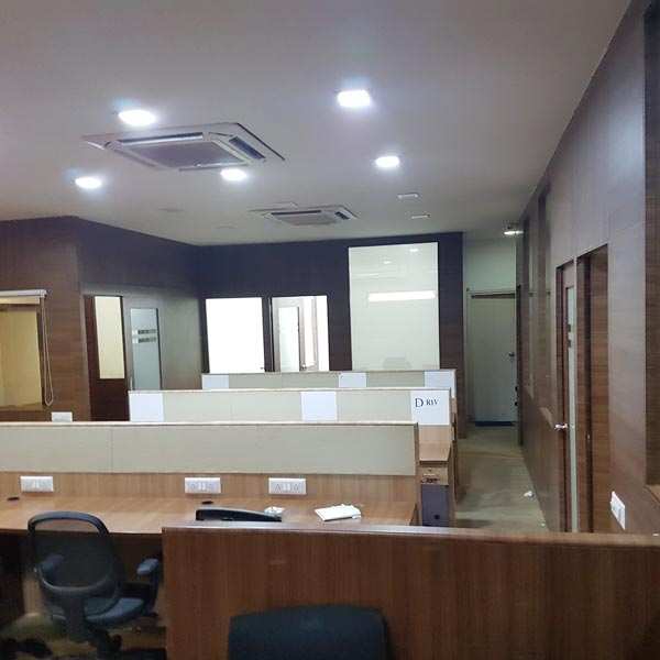 Fully furnished 2200 sq feet office at main s.g highway