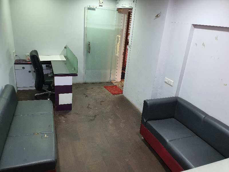 Fully Furnished office available for rent at Thaltej