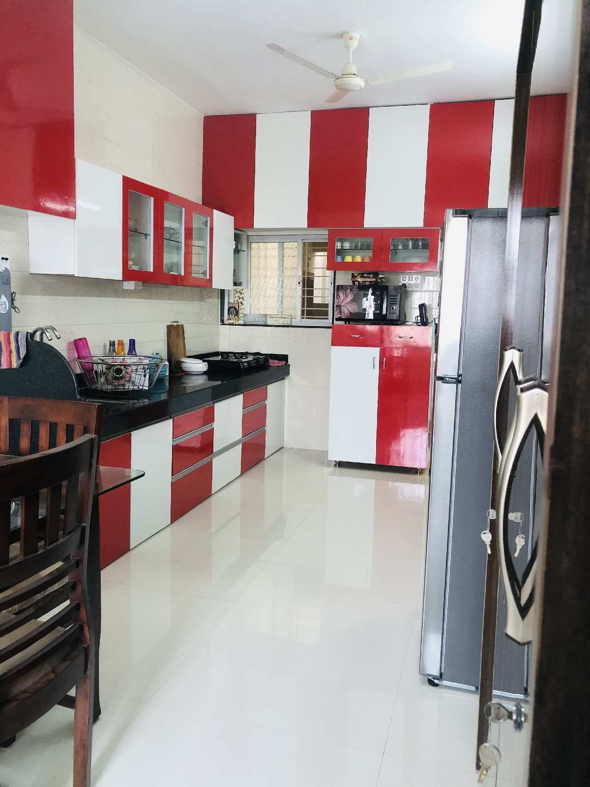 Super Spacious & Luxurious 2 BHK Flat For Sale just 700 mtr from shriram chowk pipeline road
