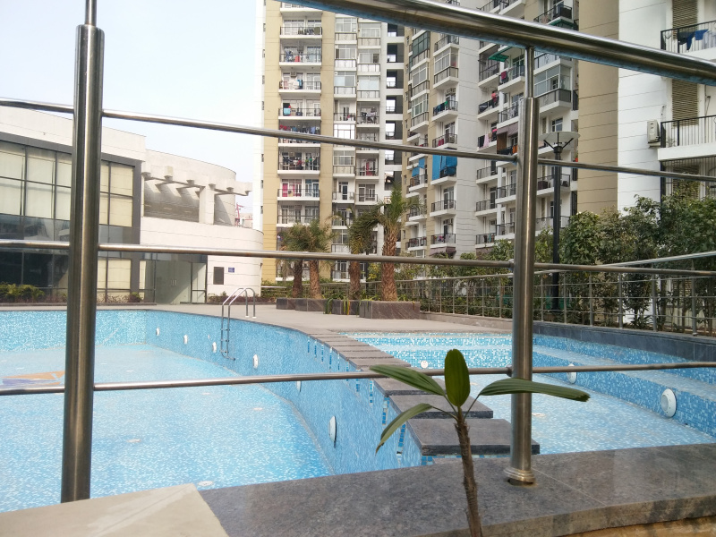 READY TO MOVE 2BHK APARTMENT FOR SALE ,SECTOR-77,NEAR TO METRO STATION