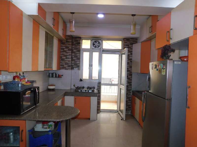 READY TO MOVE IN APARTMENT WITH ALL AMENITIES AND FACILITIES OPERATIONAL