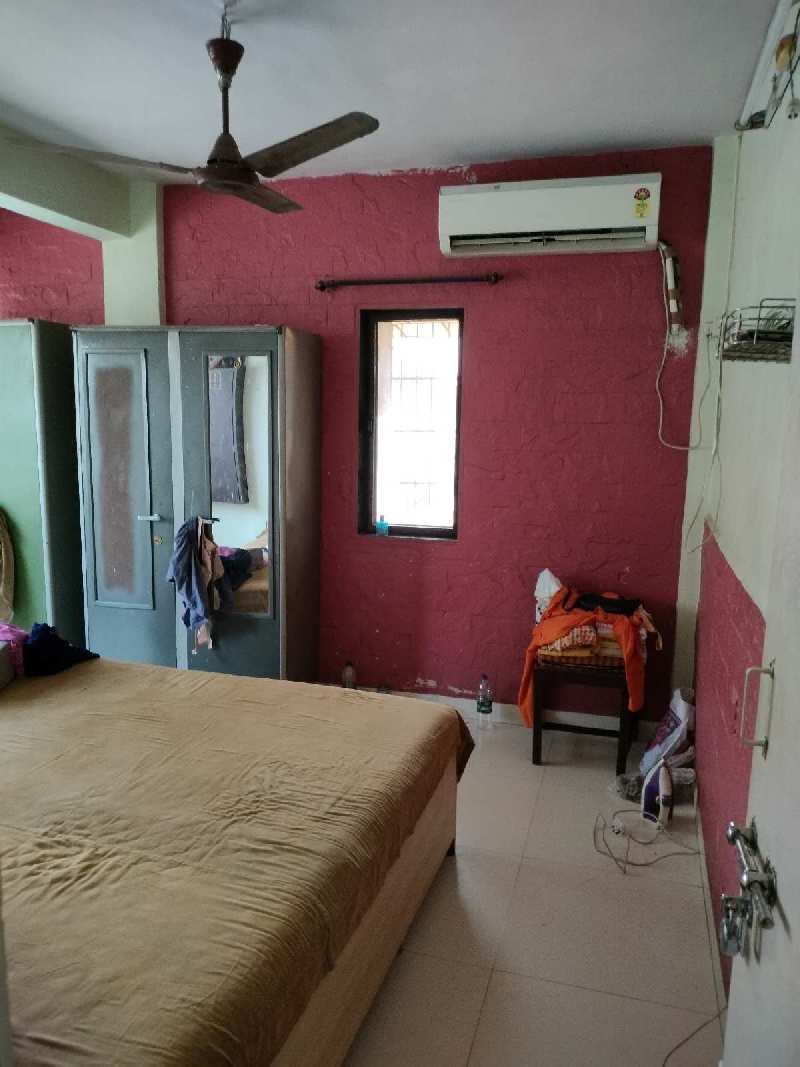 1 bhk flat for sale near Guru Nanak school Kalyan West