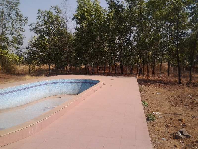 2583   NA Resale  plot with compound with gate on Karjat - Murbad State Highway
