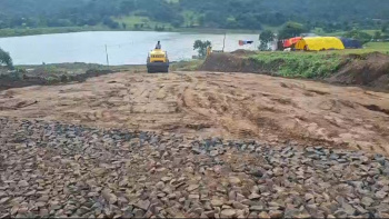 Nashik Mumbai Highway Igatpuri farmhouse plots water touch vhery beautiful location with all luxurious amenities