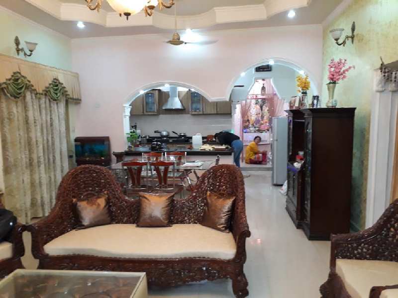 Beautiful Kothi on Highly Demanded On Road Colony Opp Times Square Mall